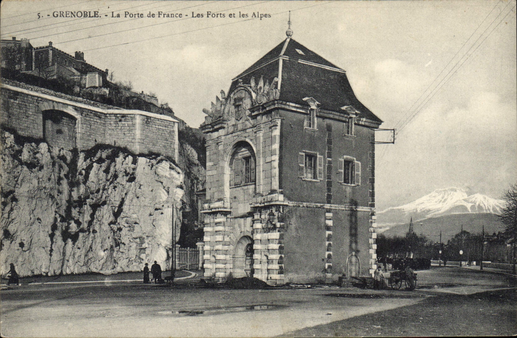 Grenoble - La Porte de France - Les Forts et les Alpes — P. Gaude, phot.-édit., Grenoble