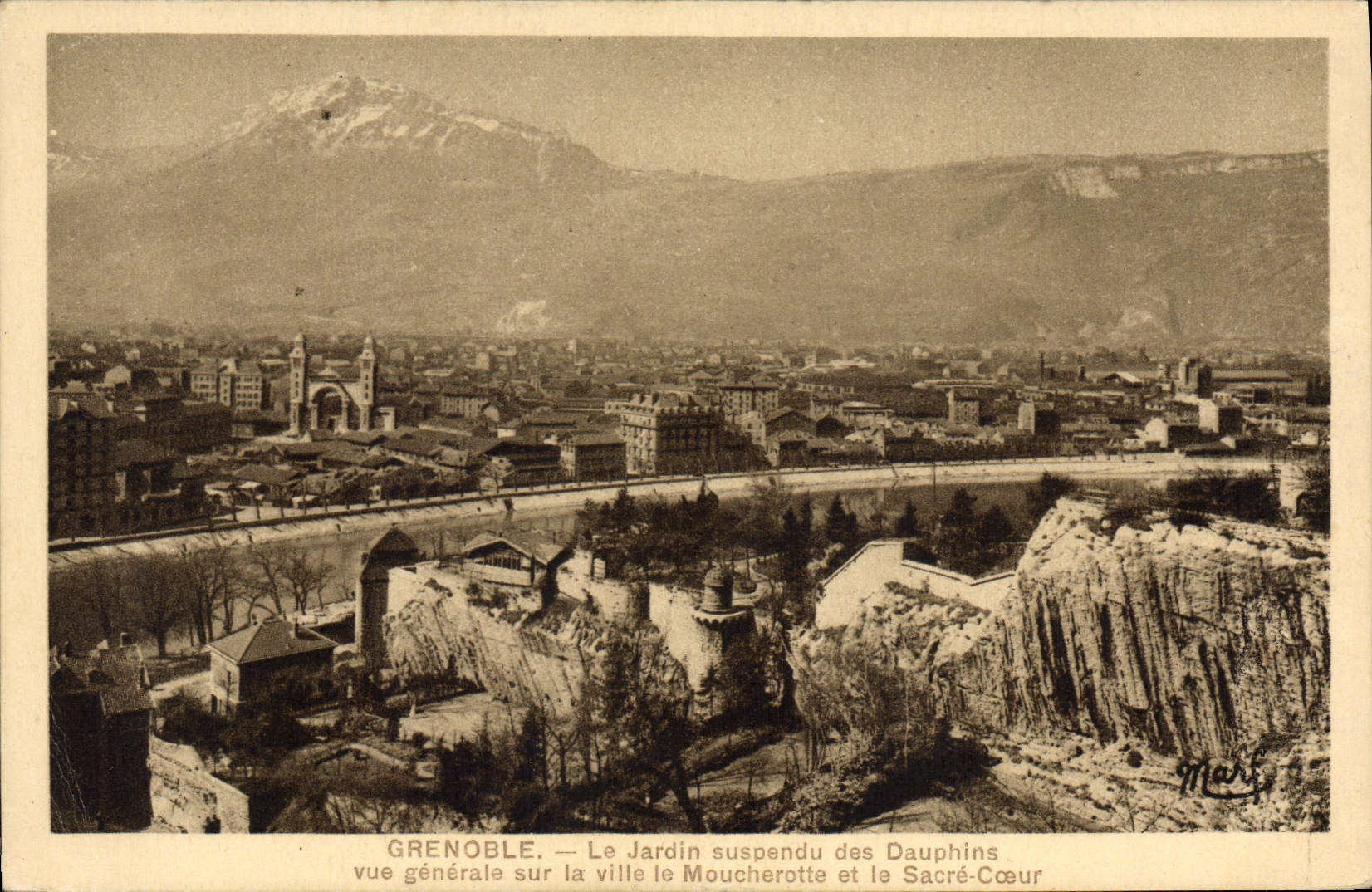 Grenoble — Der Hängende Garten der Dauphins, allgemeiner Blick auf die Stadt, den Mouche-Rotte und das Sacré-Cœur