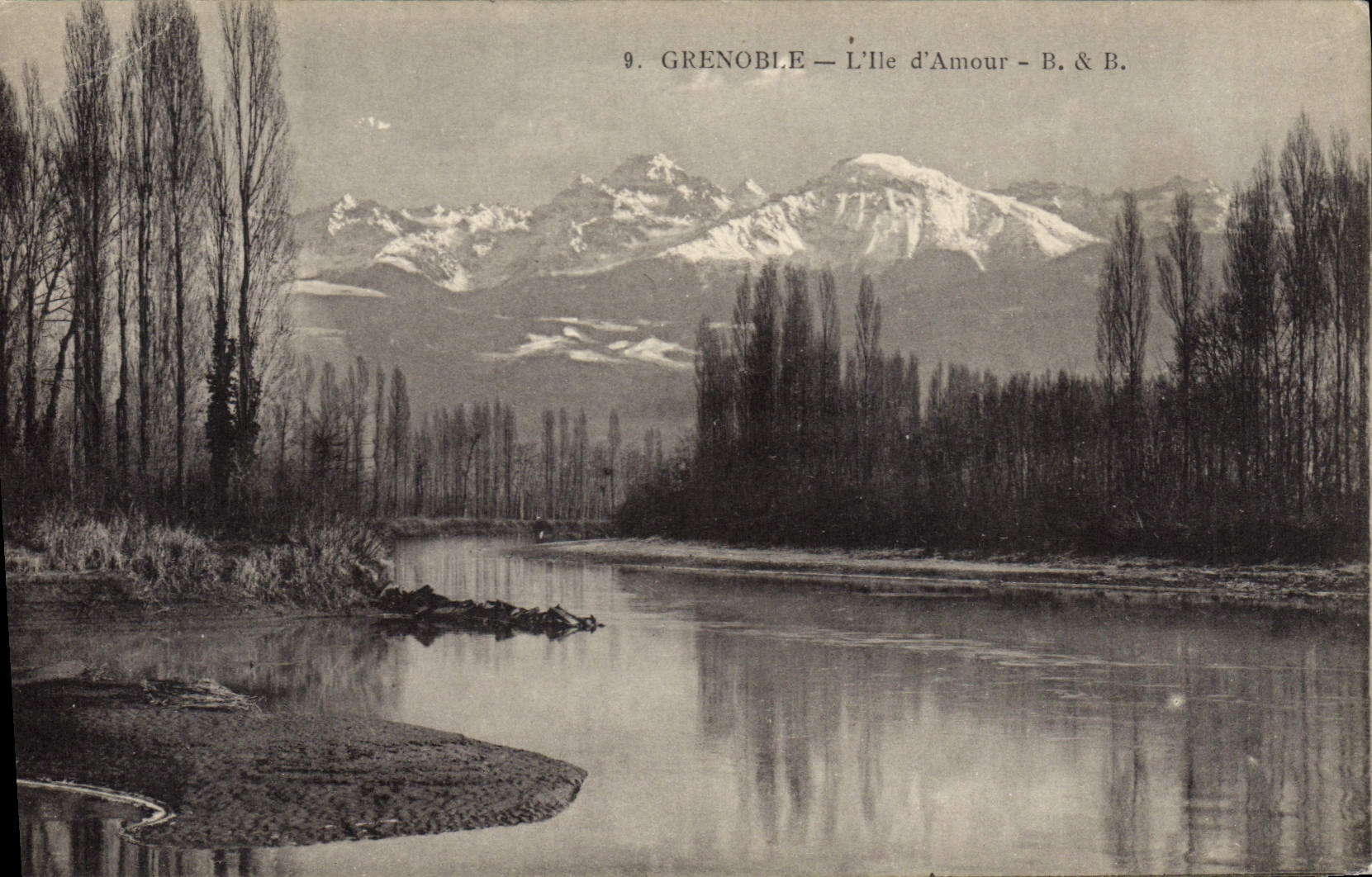 Grenoble — L'Île d'Amour — B. & B.