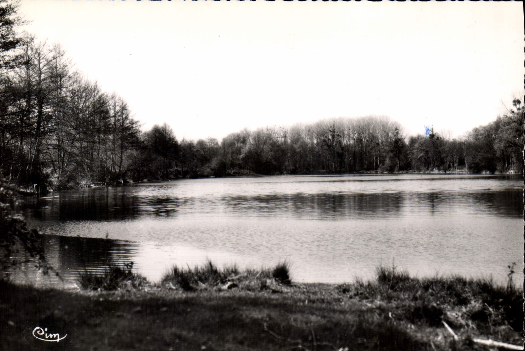 La Croix-St-Leufroy (Eure) — Le coin révé des pêcheurs — Comhier Imp. (S.-e-l.)