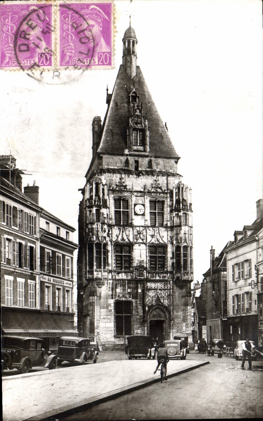 L'Hôtel de Ville de Dreux — Construit sous François Ier — G. Fondault, édit. Dreux