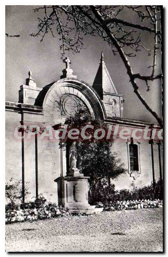 CPA Rochefort Du Gard Focade Du Sanctuaire Et Clocher