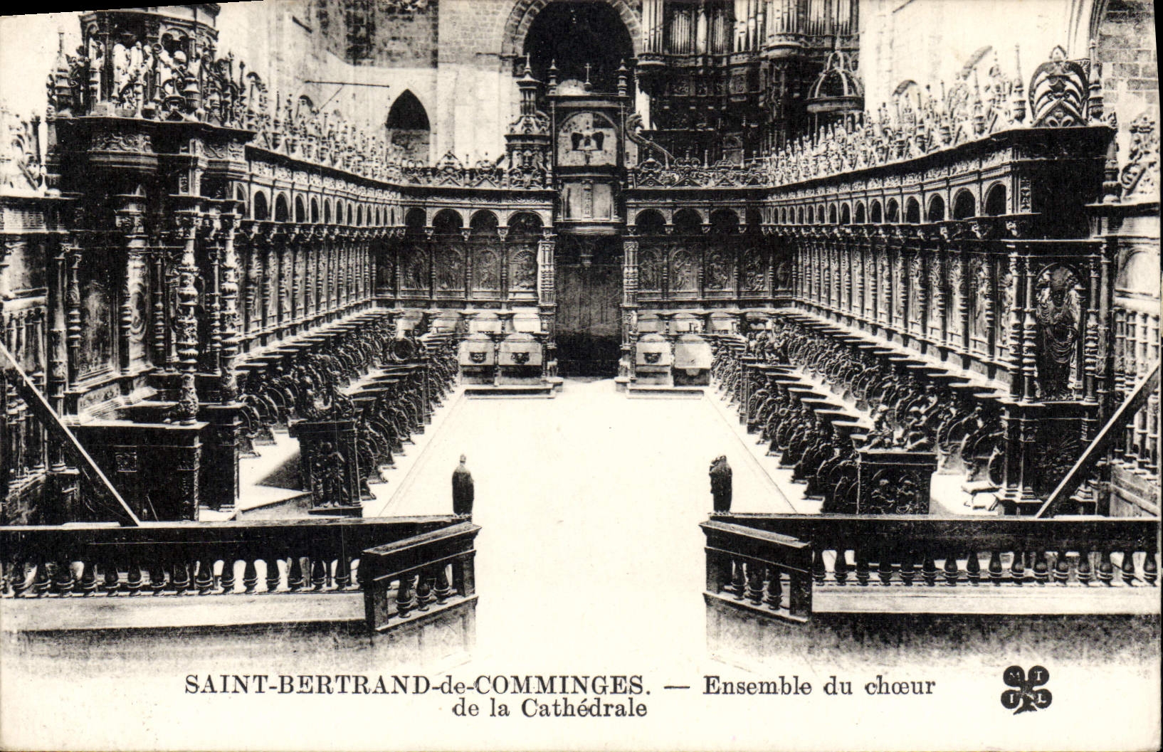 CPA Saint Bertrand De Comminges De La Cathedrale