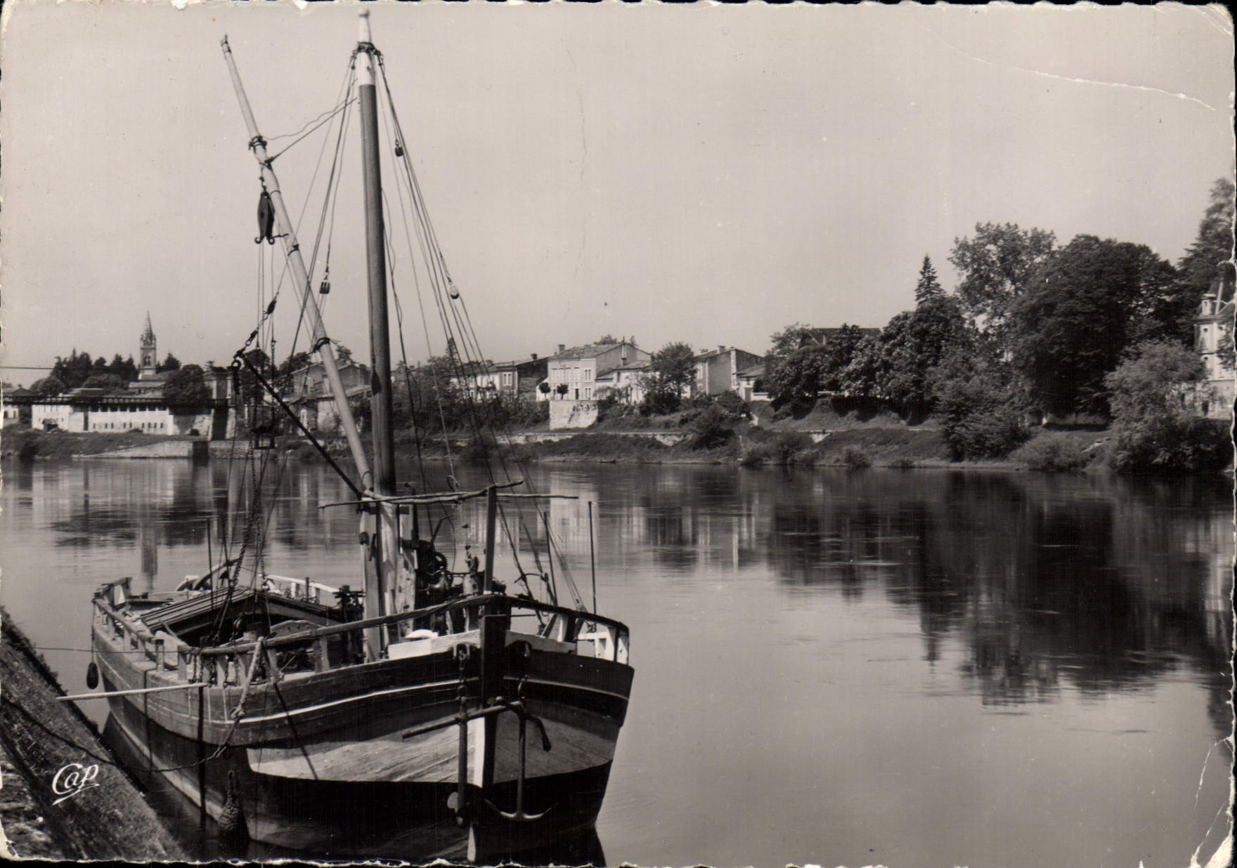 Sainte-Foy-la-Grande — Landschaft an den Ufern der Dordogne — C.A.P. Nr. 21