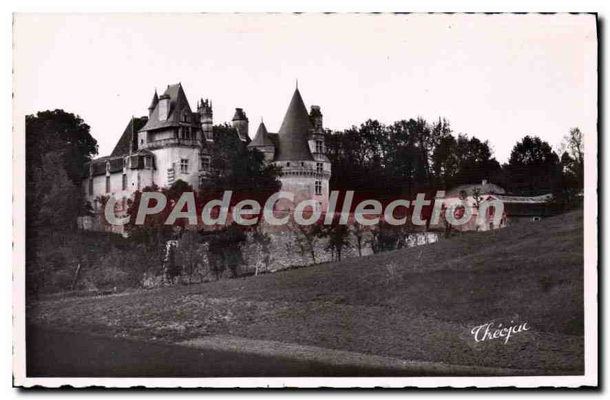 CPA Villas Chateau De Puyguilhem Monument Historique