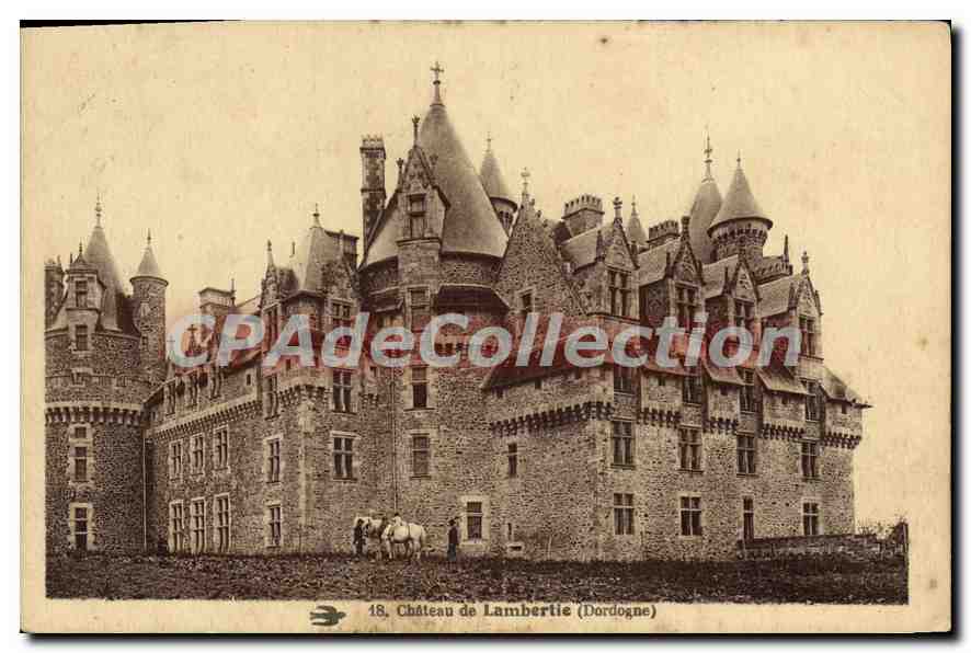 Château de Lambertie (Dordogne) — vue du château avec deux cavaliers — CPAdeCollection, n°18