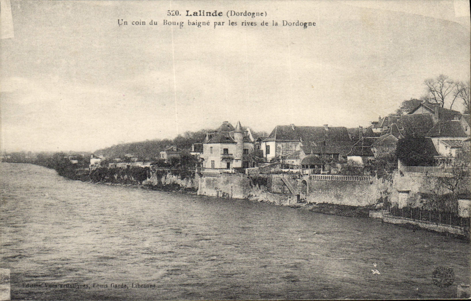 Lalinde (Dordogne) — Un coin du Bourg baigné par les rives de la Dordogne — Édition Vues artistiques, Louis Garde, Libourne