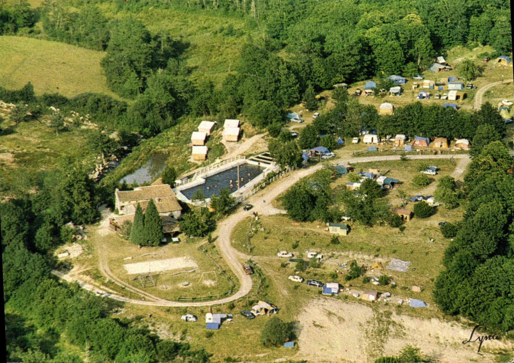 Camping am Mühlenplatz — Abjat — Edition LYNACOLOR