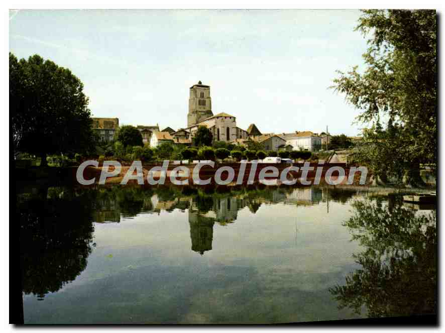 Saint-Astier — vue du château et de l'église — Photo Flash D'Or
