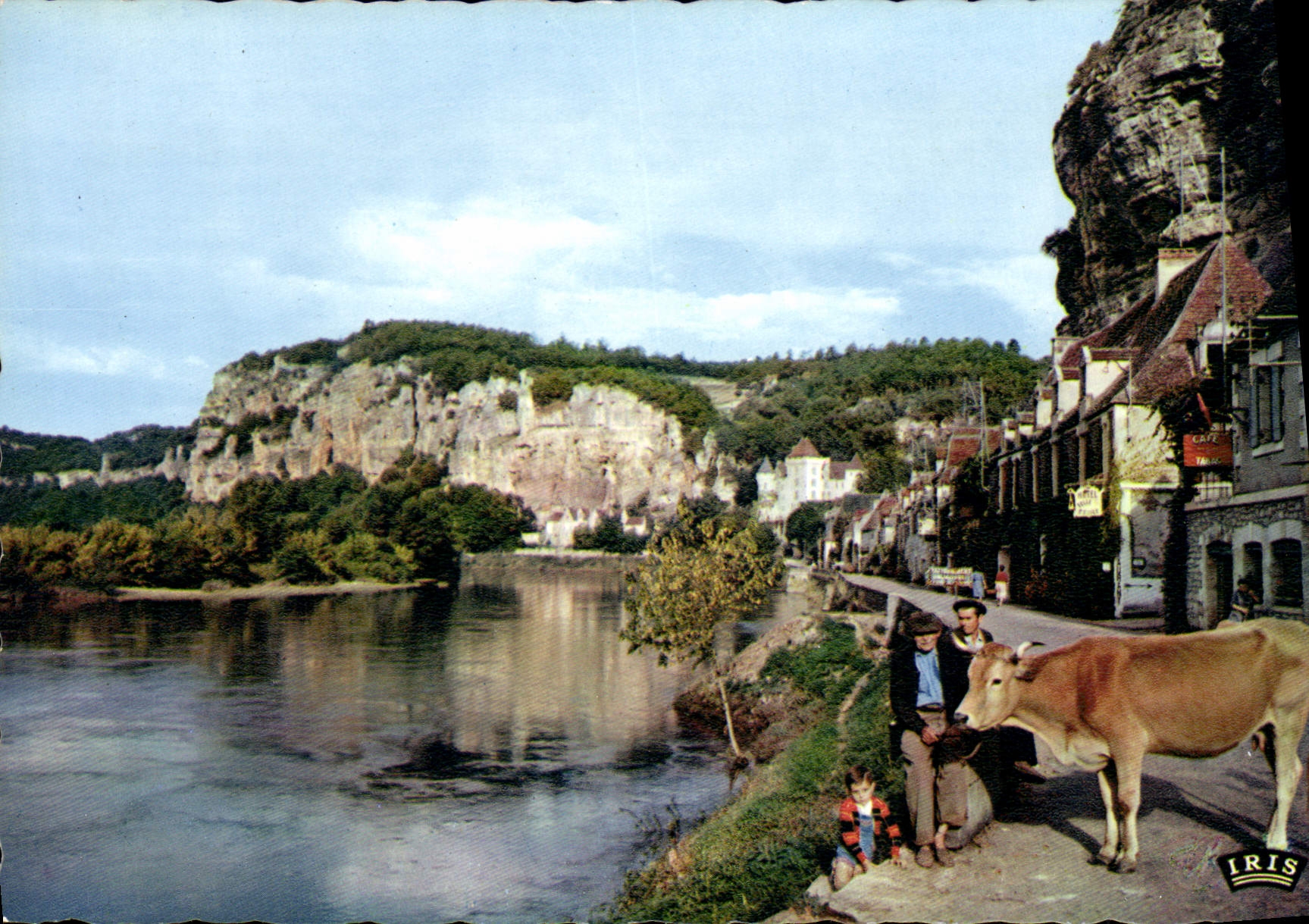 La Roque-Gageac — Dorf im Périgord zwischen der Dordogne und ihren steilen Klippen — Éditions Limoges
