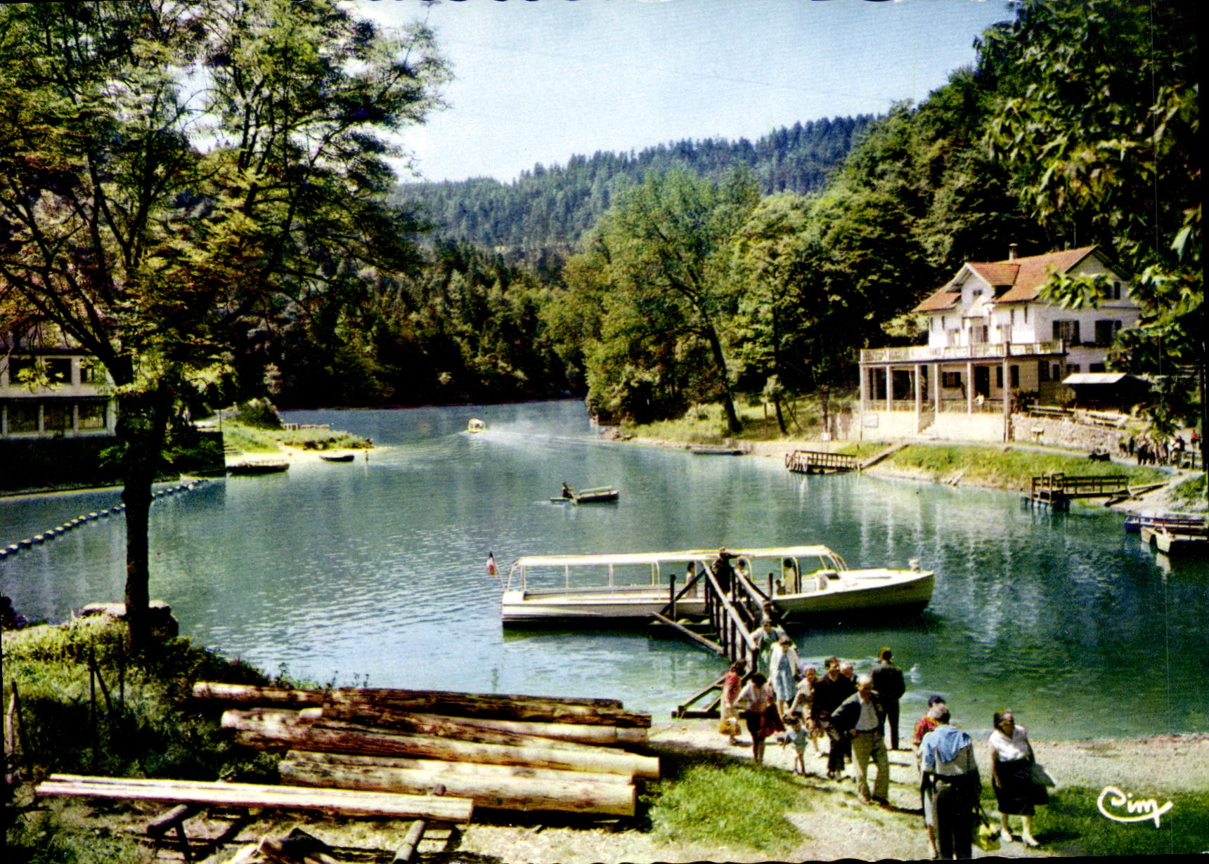 Les Bassins du Doubs — L'Arrivée au Saut du Doubs — CIM (S.-et-L.)