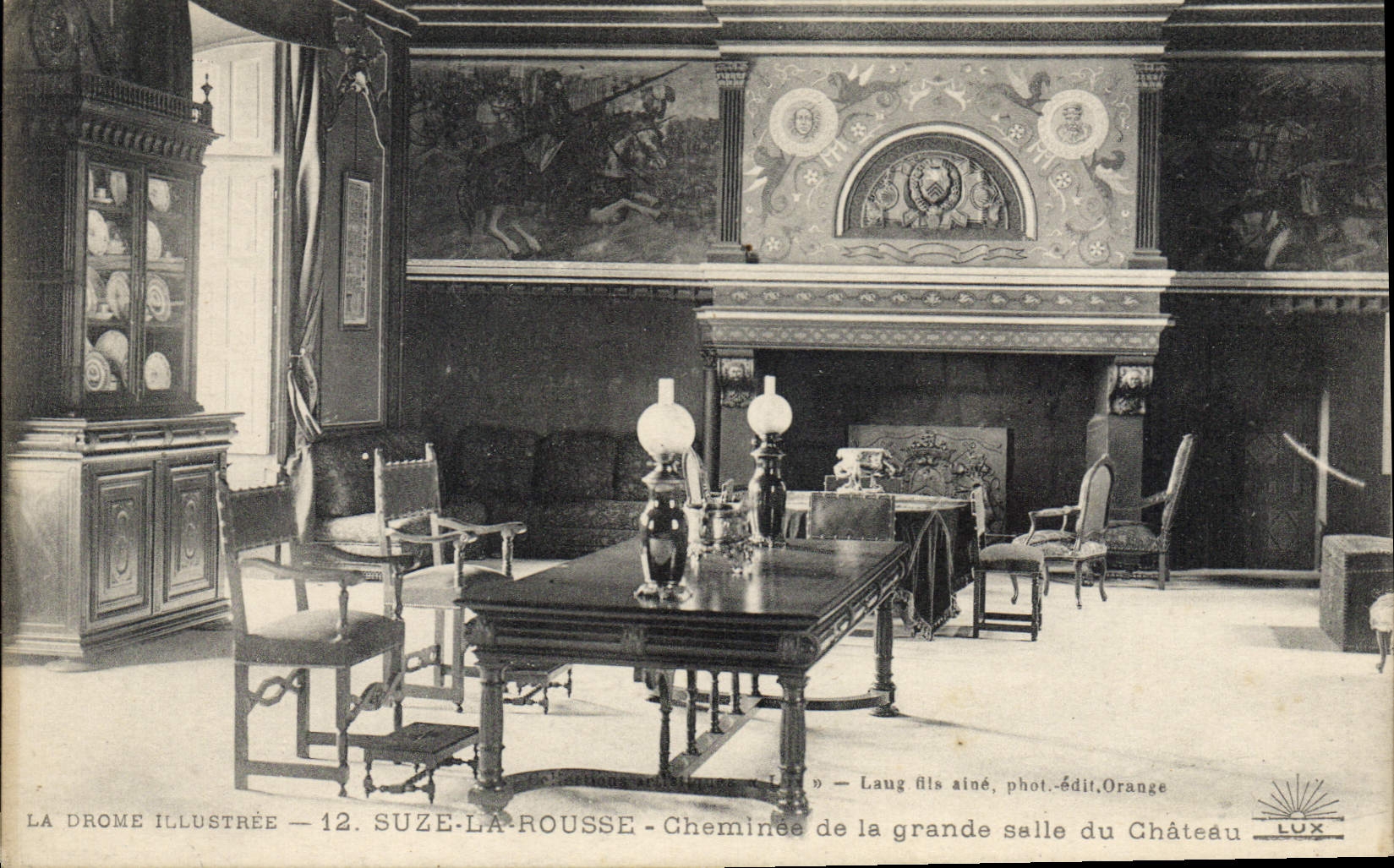 Suzes-la-Rousse — Cheminée de la grande salle du Château — La Drome Illustrée — 12. — Laug fils, phot.-édit. Orange