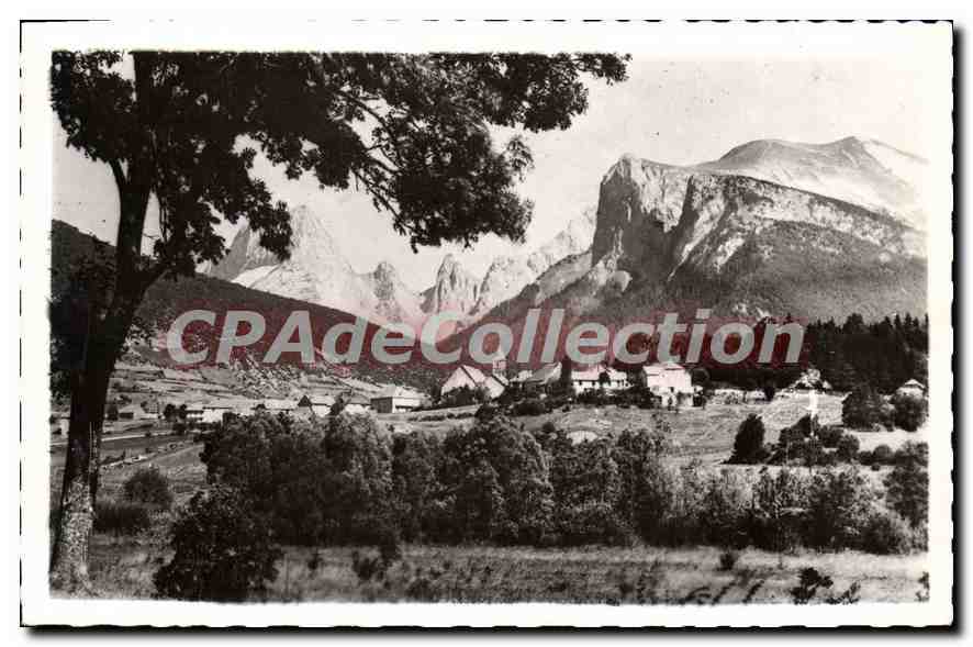 Col de Lus-la-Croix-Haute — Les Aiguilles de Lus — Photo MIC, éditions MIC, rue Michallet, Grenoble