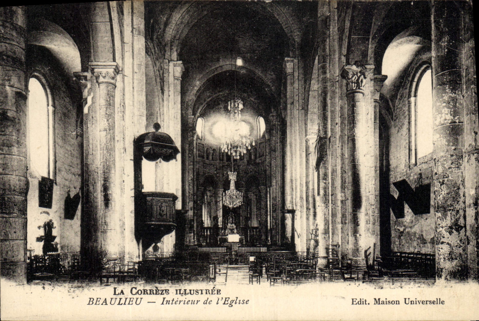 CPA Beaulieu Interieur De I'Eglise