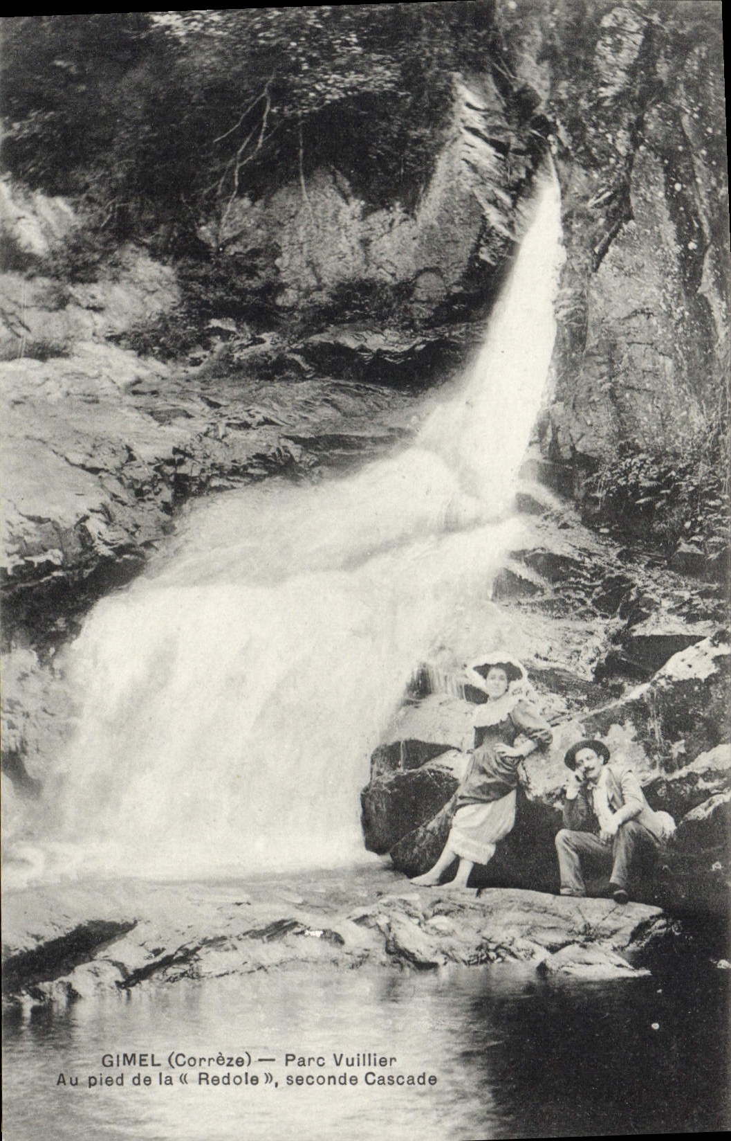 Gimel (Corrèze) — Parc Vuillier, au pied de la « Redole », seconde cascade