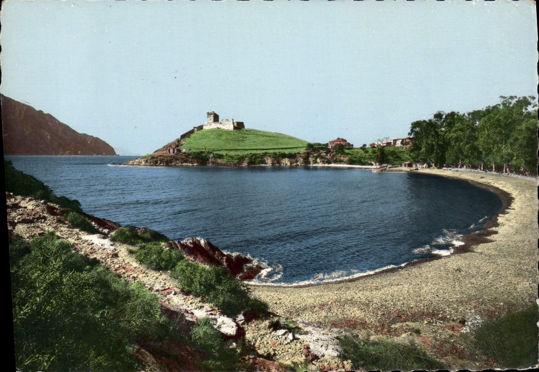 CPSM La Corse Ile De Beaute Golfe De Girolata La Plage Et Le Fort Genois