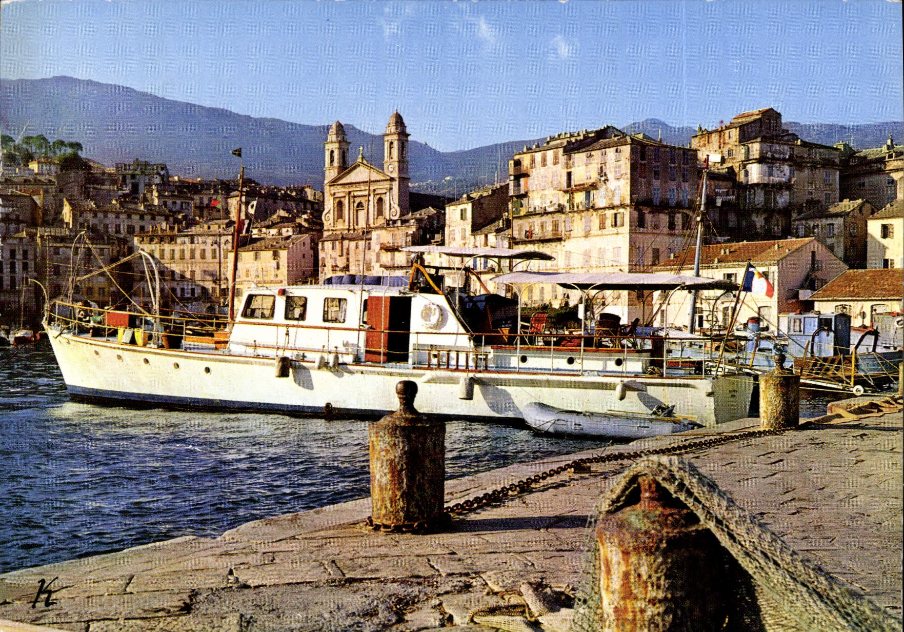 CPSM Bastia Ville Touristique Le Vieux Port Et La Cathedrale