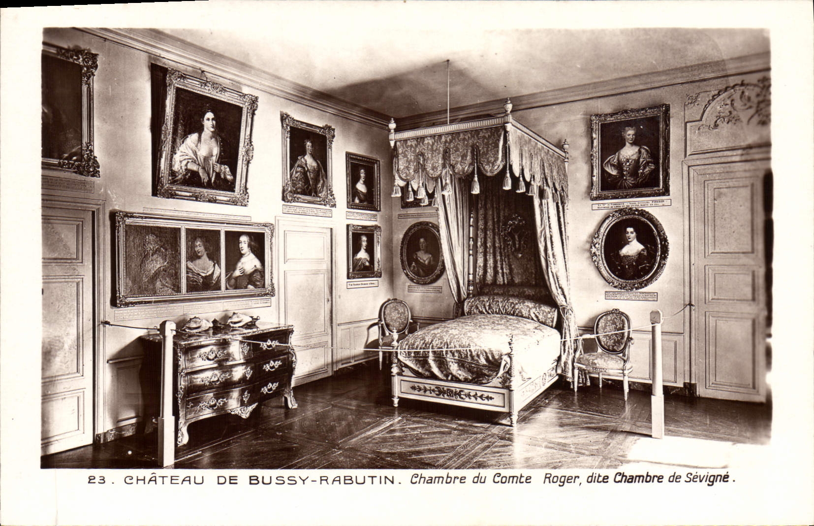 CPA Chateau De Bussy Rabutin Lefevre Roger De Rabutin