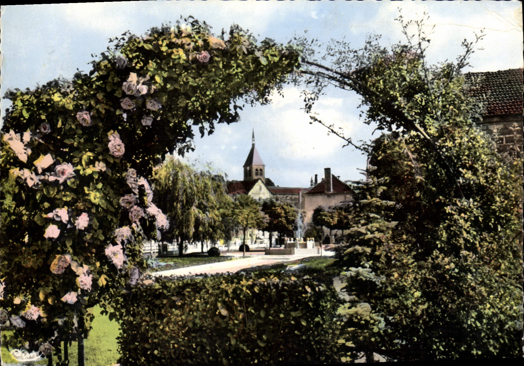 Laignes (21) — Der Platz und die Rosen — Combier