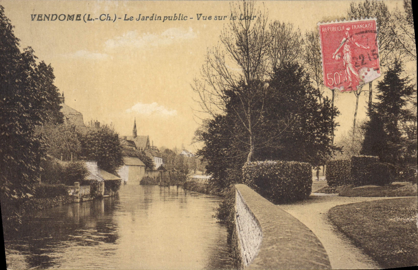 VENDOME (L.-Ch.) - Le Jardin public - Vue sur le Loir