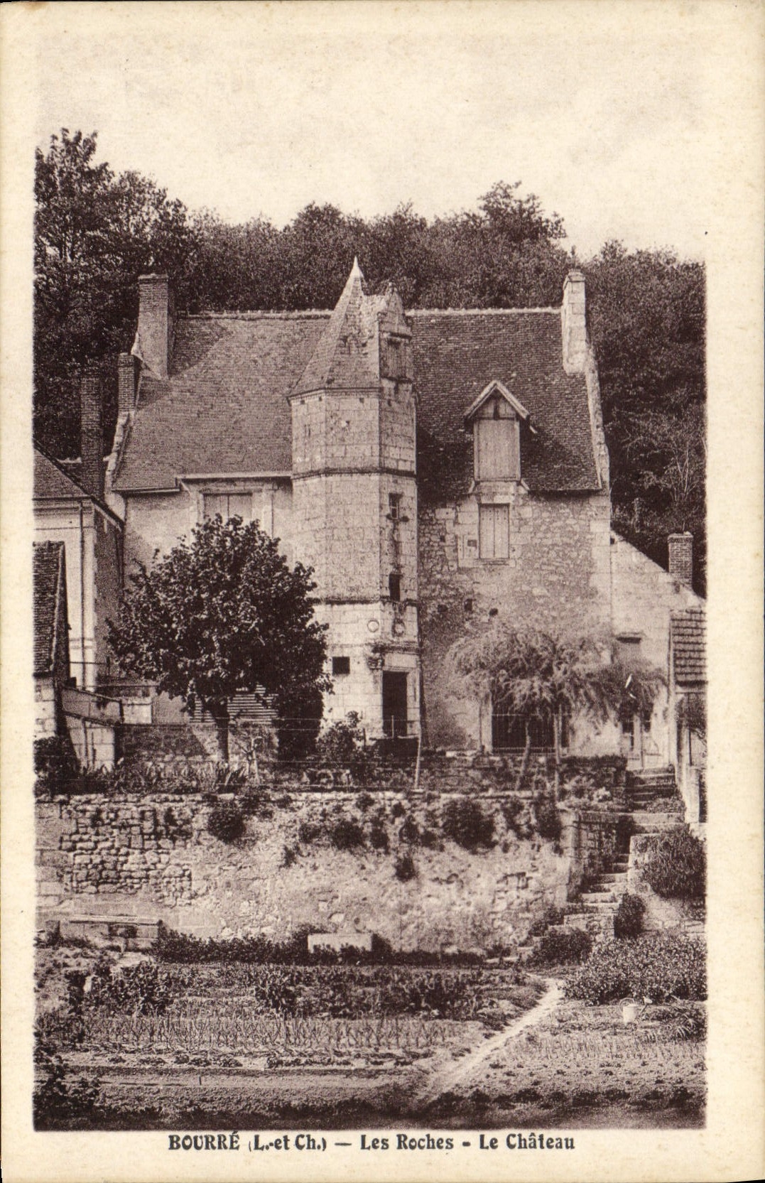 Bourré (Loir-et-Cher) — Les Roches — Le Château