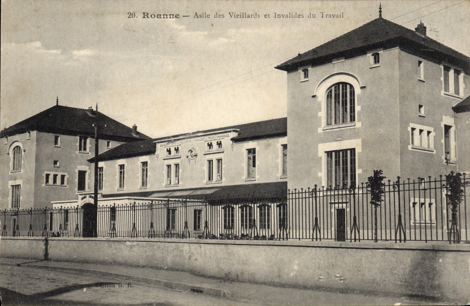 Roanne — Asile des Vieillards et Invalides du Travail — Édition G. R.