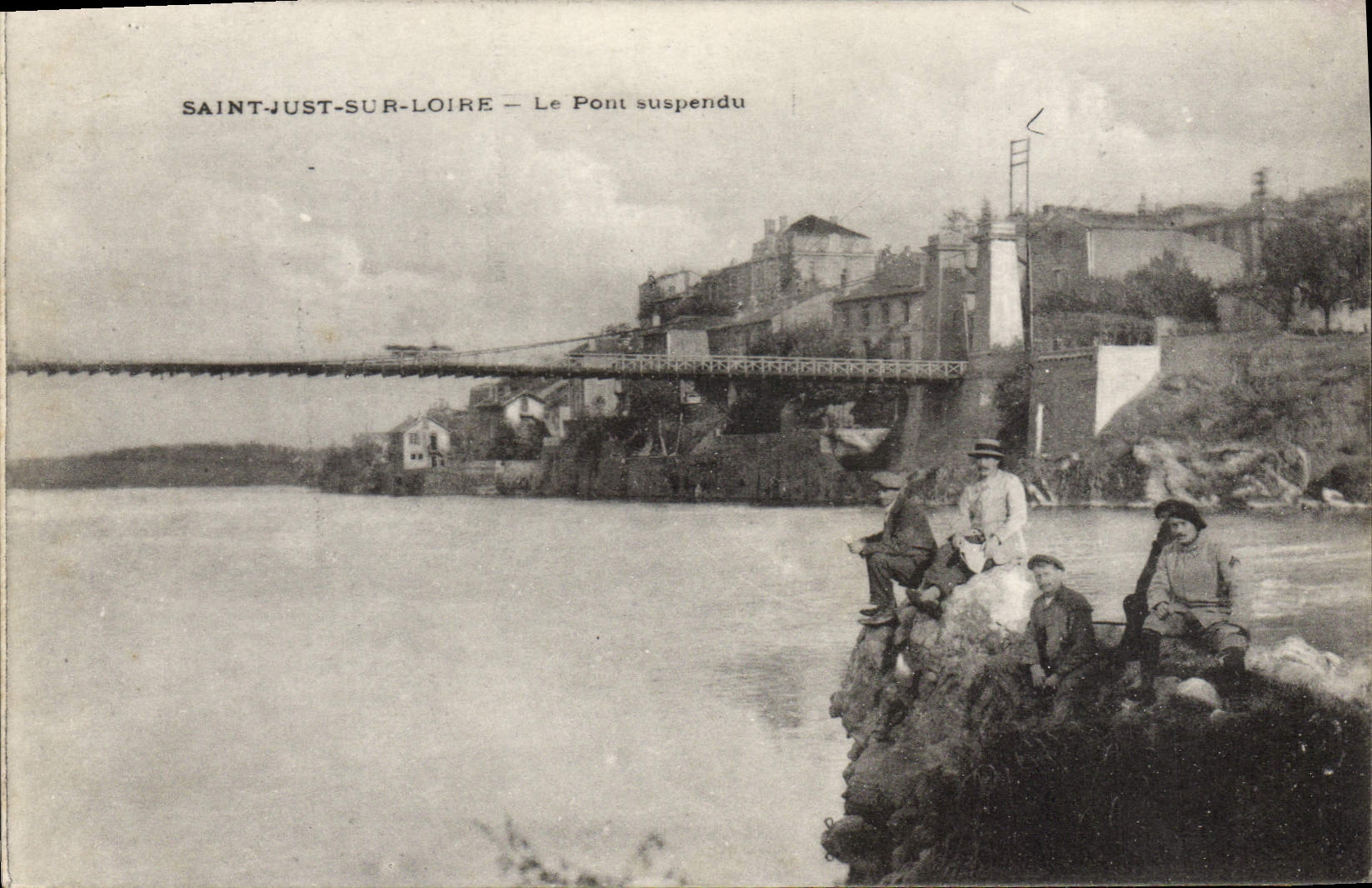 CPA Saint Just sur Loire Le Pont suspendu 