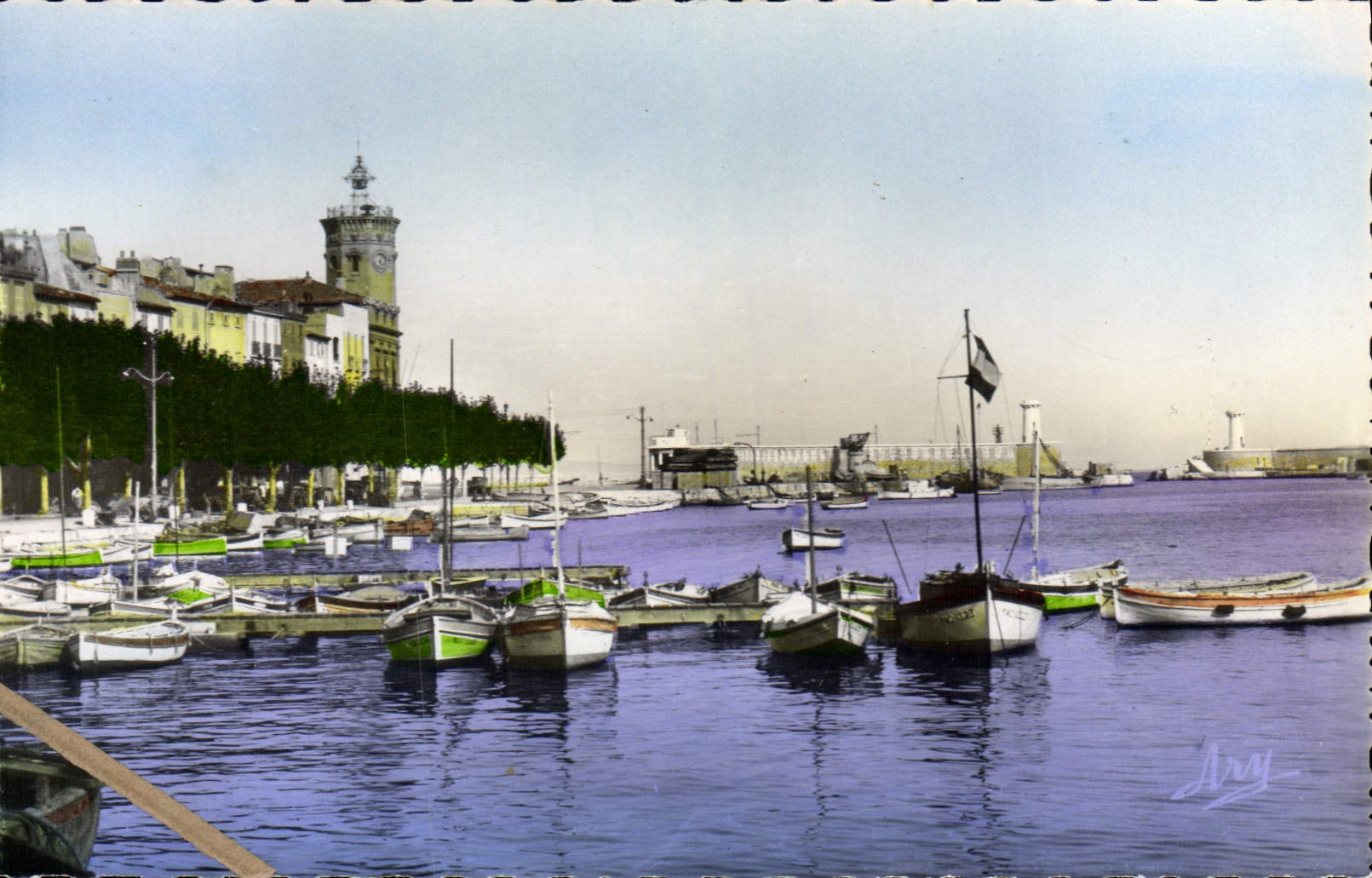 CPA Cote d'Azur La Ciotat Bouches du Rhone Le Port et les Phares 
