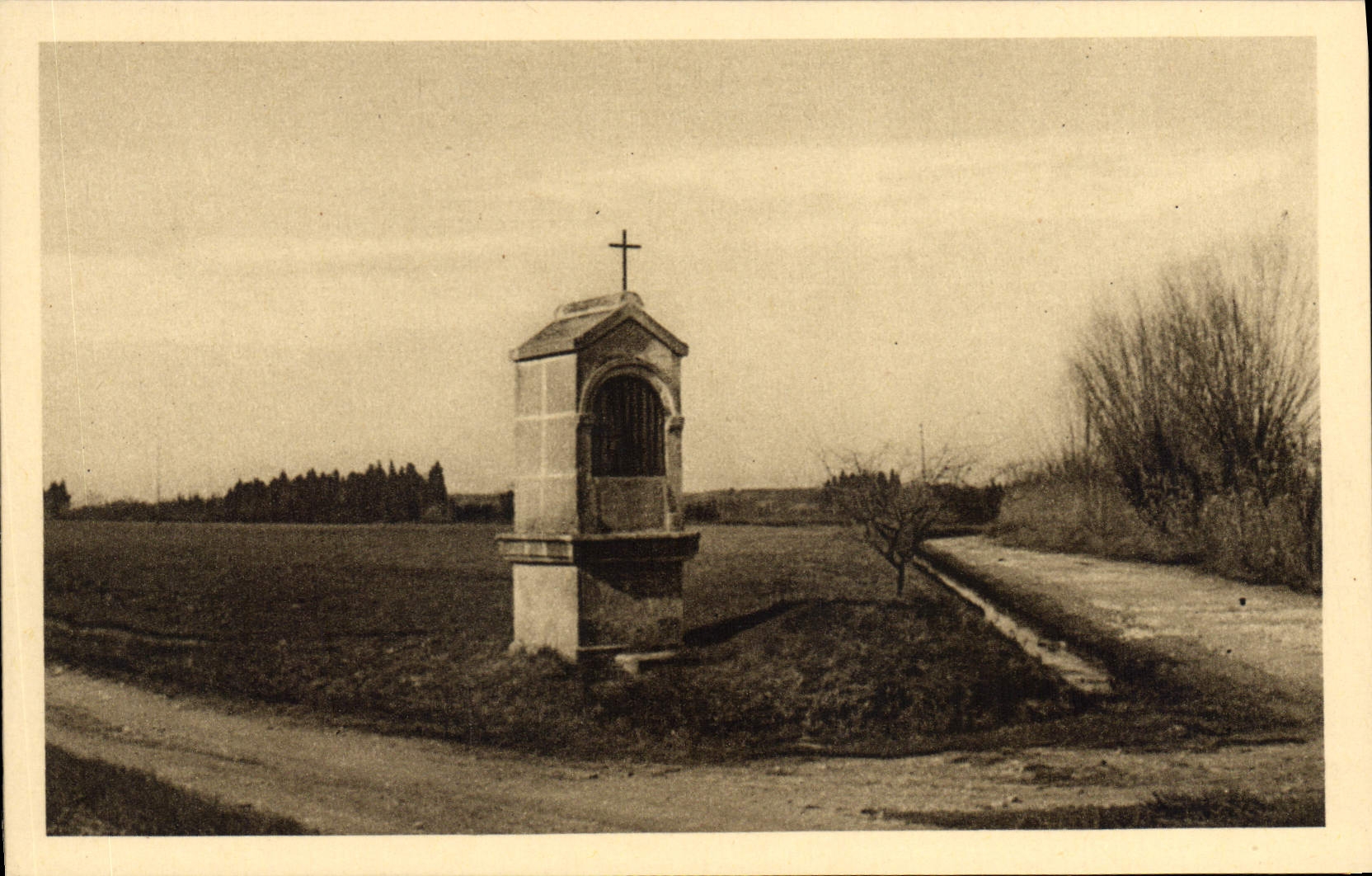 Oratoire Saint-Pierre — Erigé en 1808, sur le chemin de la Grand Draio — Édition des Amis de l'Oratoire, Aix-en-Provence