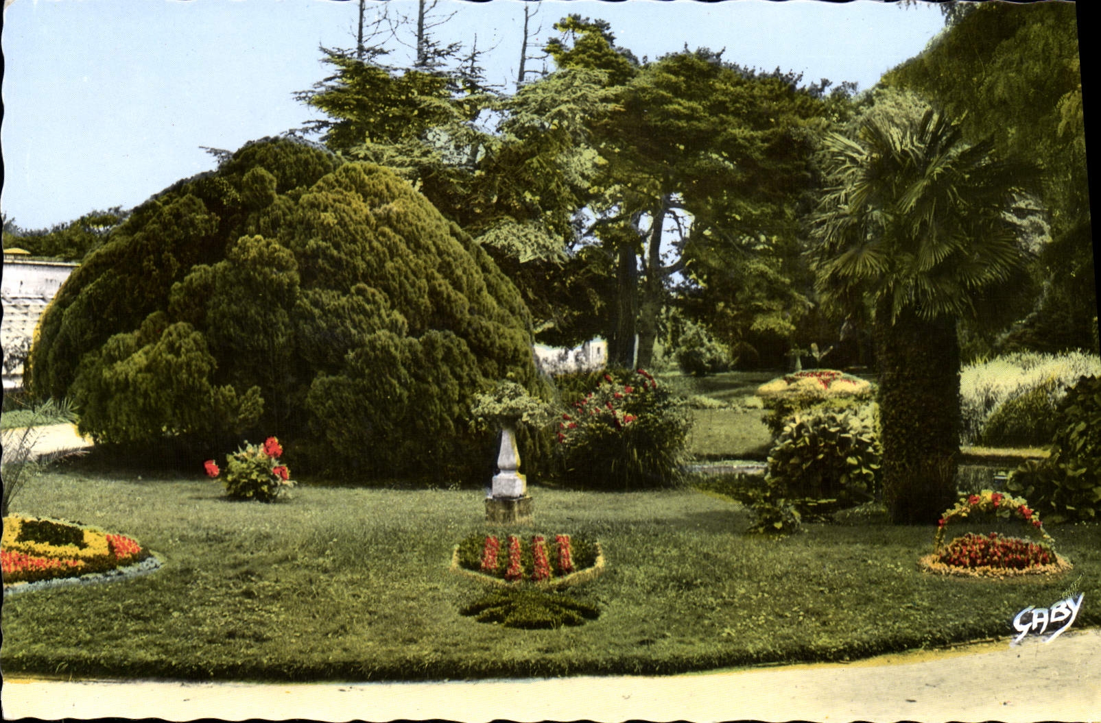 Garten des Parc de l'Hôtel — Luc-sur-Mer — Editions GABY