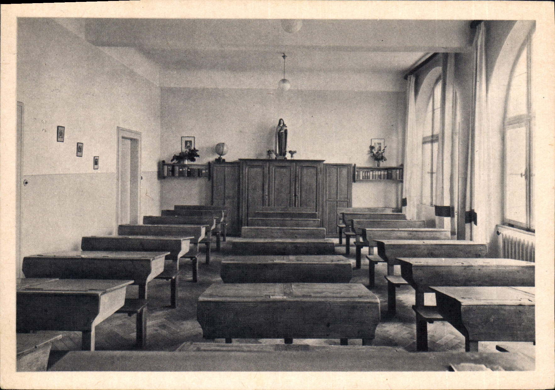 Classe des grandes — Institution Sainte-Odile — Photo Bally - Colmar