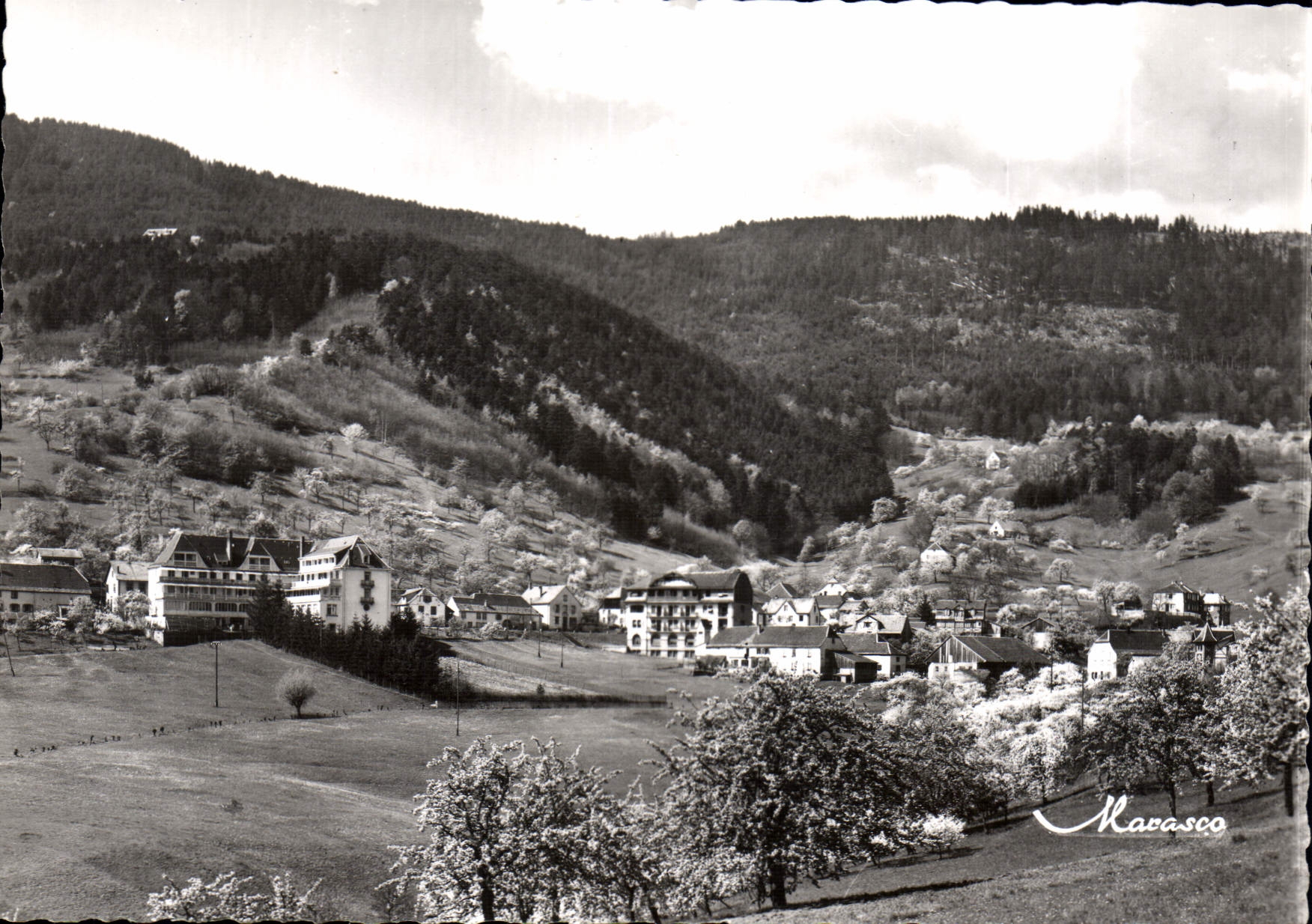 Thannenkirch (Haut-Rhin) — Ansicht des Preventoriums und Hotels — Verlag Marasco, Nr. 575