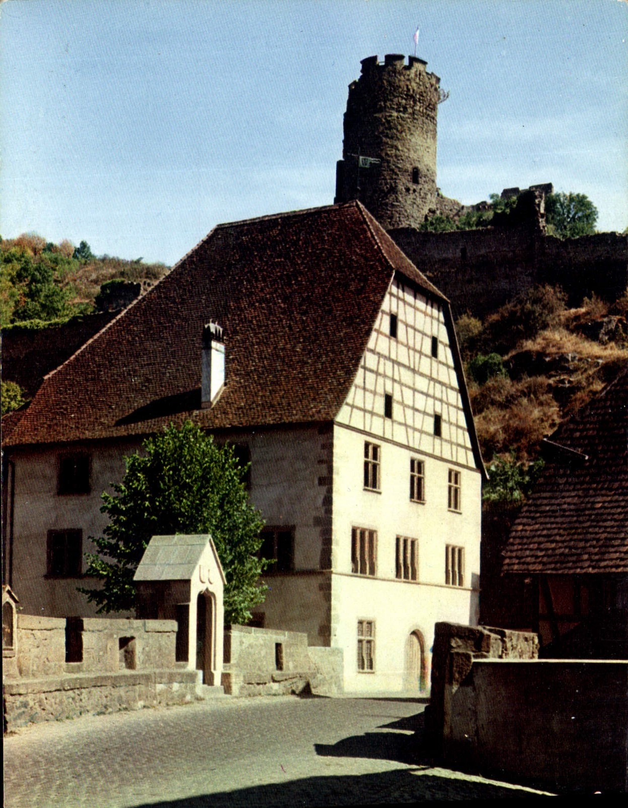 Kaysersberg (Haut-Rhin) — Le Pont fortifié, le musée et le donjon du vieux château — Éditions d'Art YVON