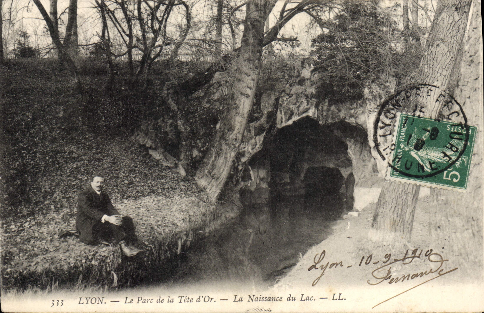 CPA Lyon Le Parc de la Tete d'Or La Naissance du Lac 