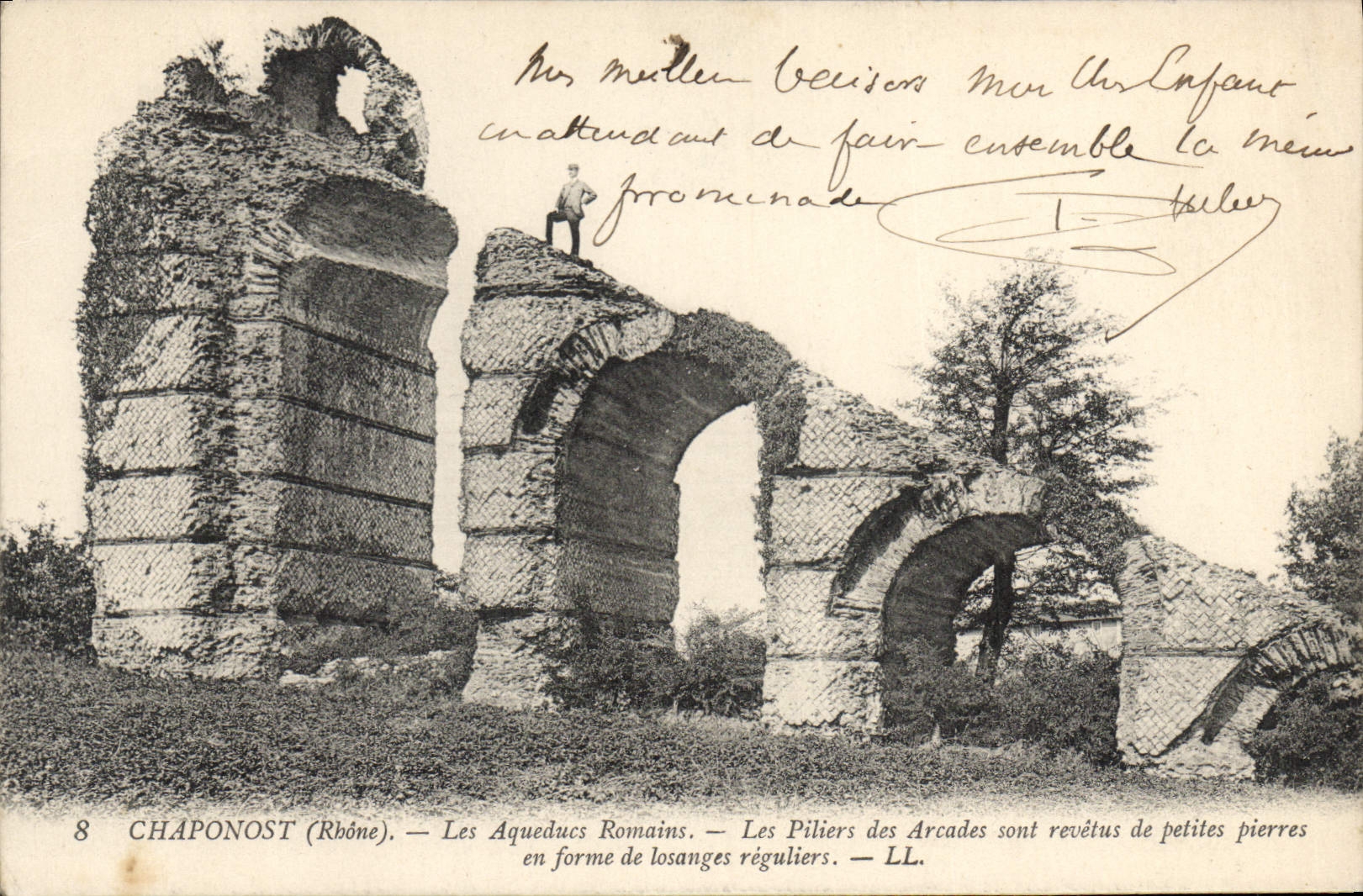 CPA Chaponost Rhone Les Aquedues Romains 