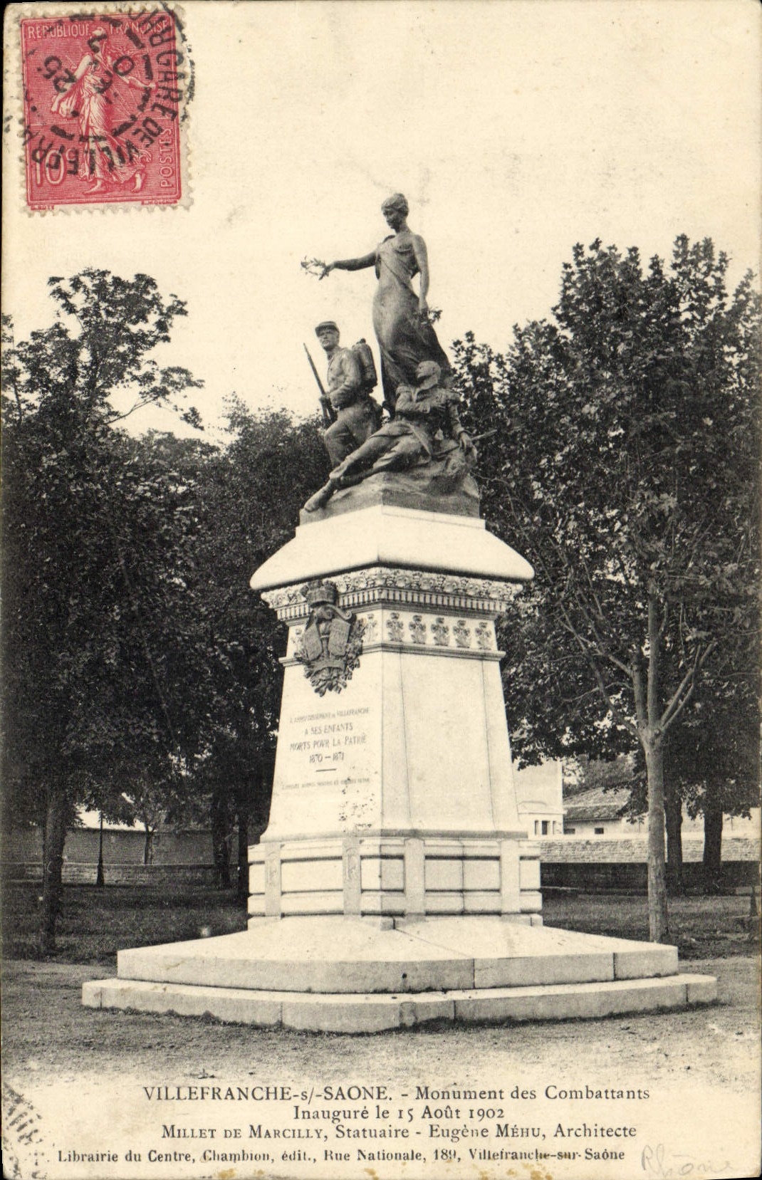 CPA Villefranche Saone Monument des Combattants 