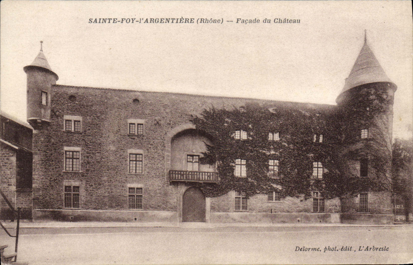 CPA Saint Foy l'Argentierre Rhone Facade du Chateau 