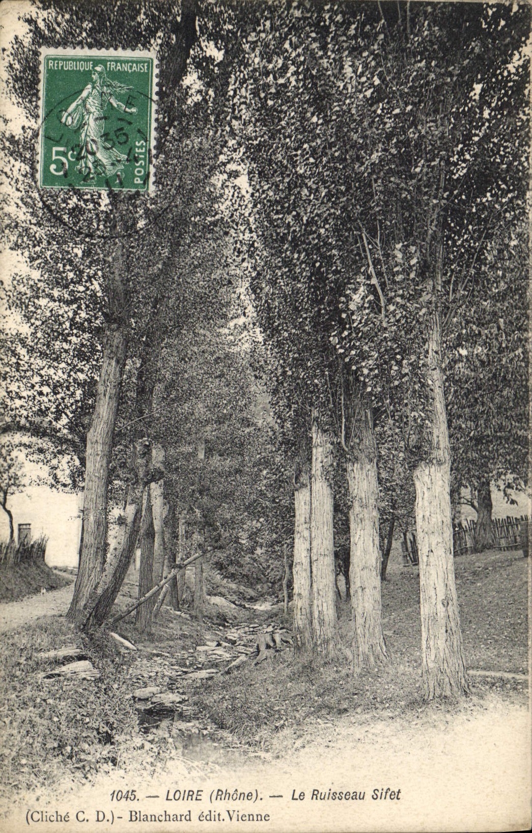 CPA Loire Rhone Le Ruisseau Sifet 