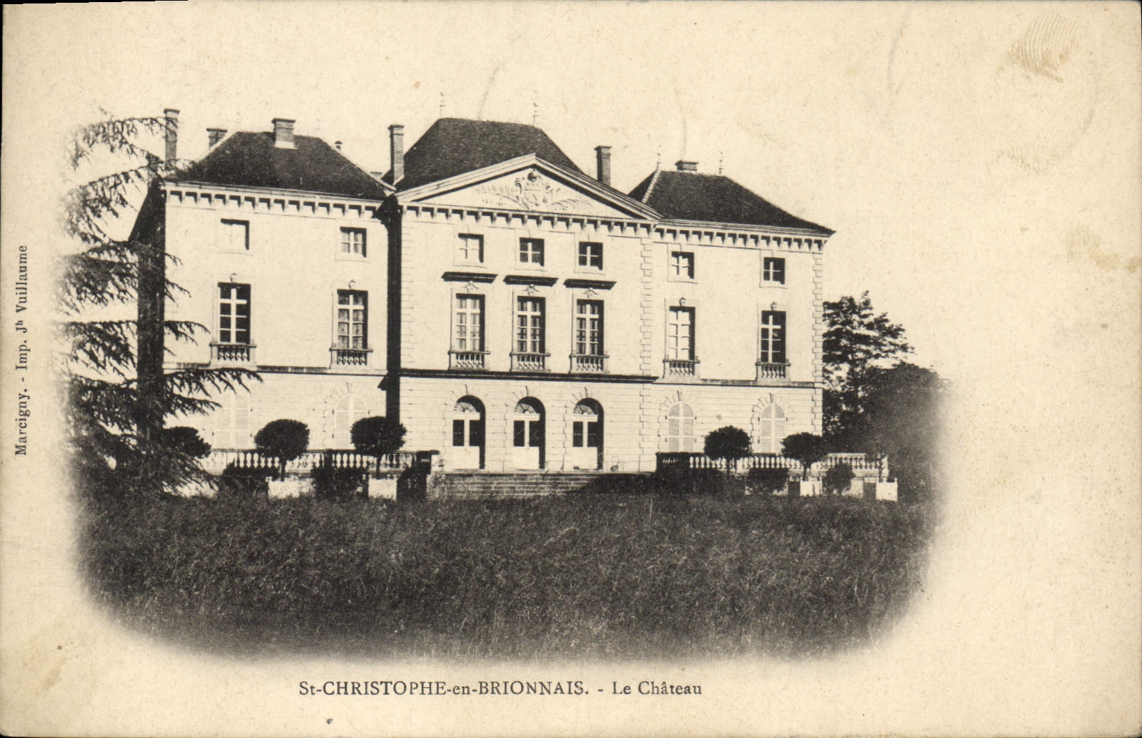 CPA St Christophe en Brionnais Le Chateau 