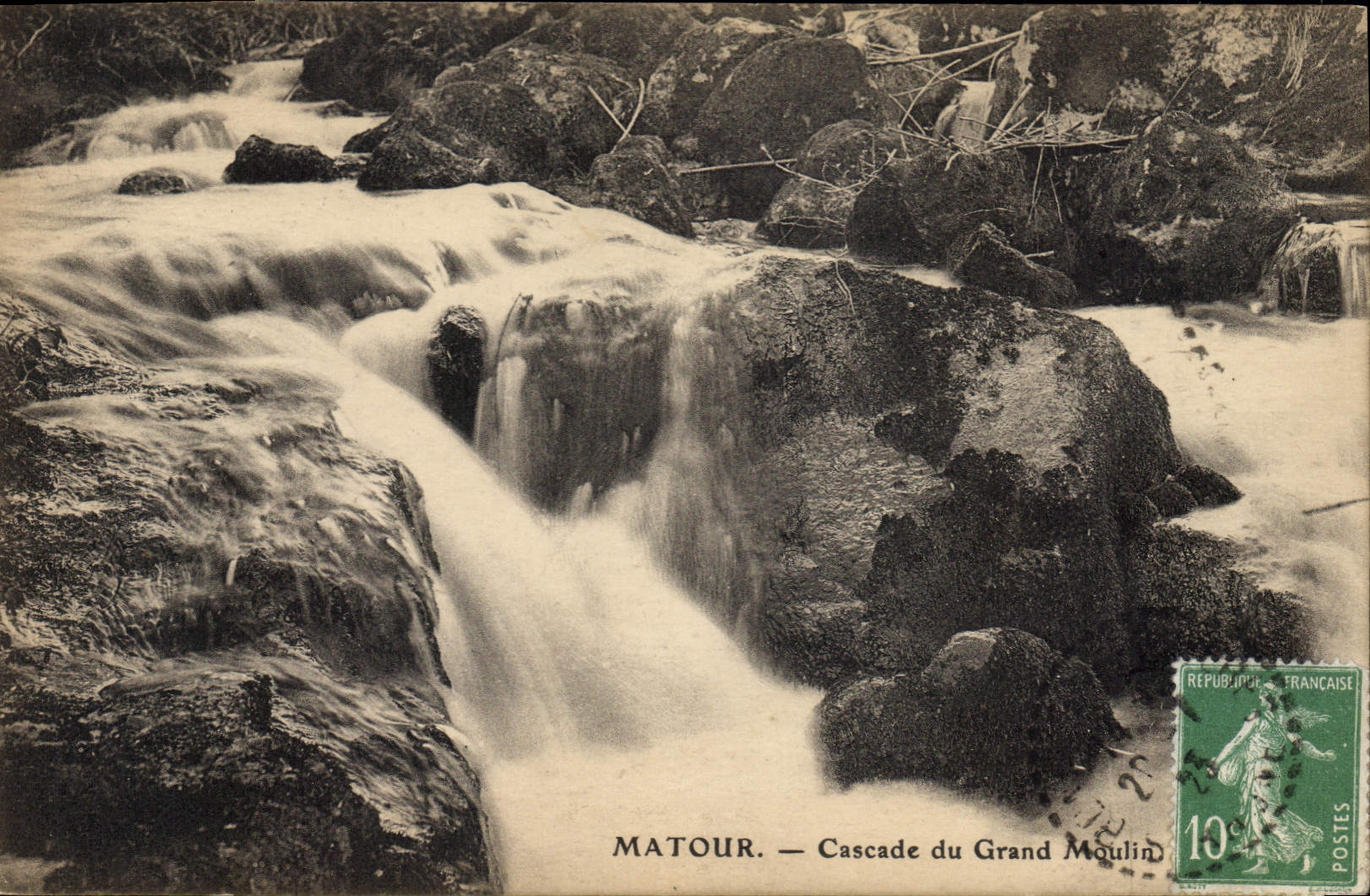 Matour — Cascade du Grand Moulin — MP Bourgeois Frères
