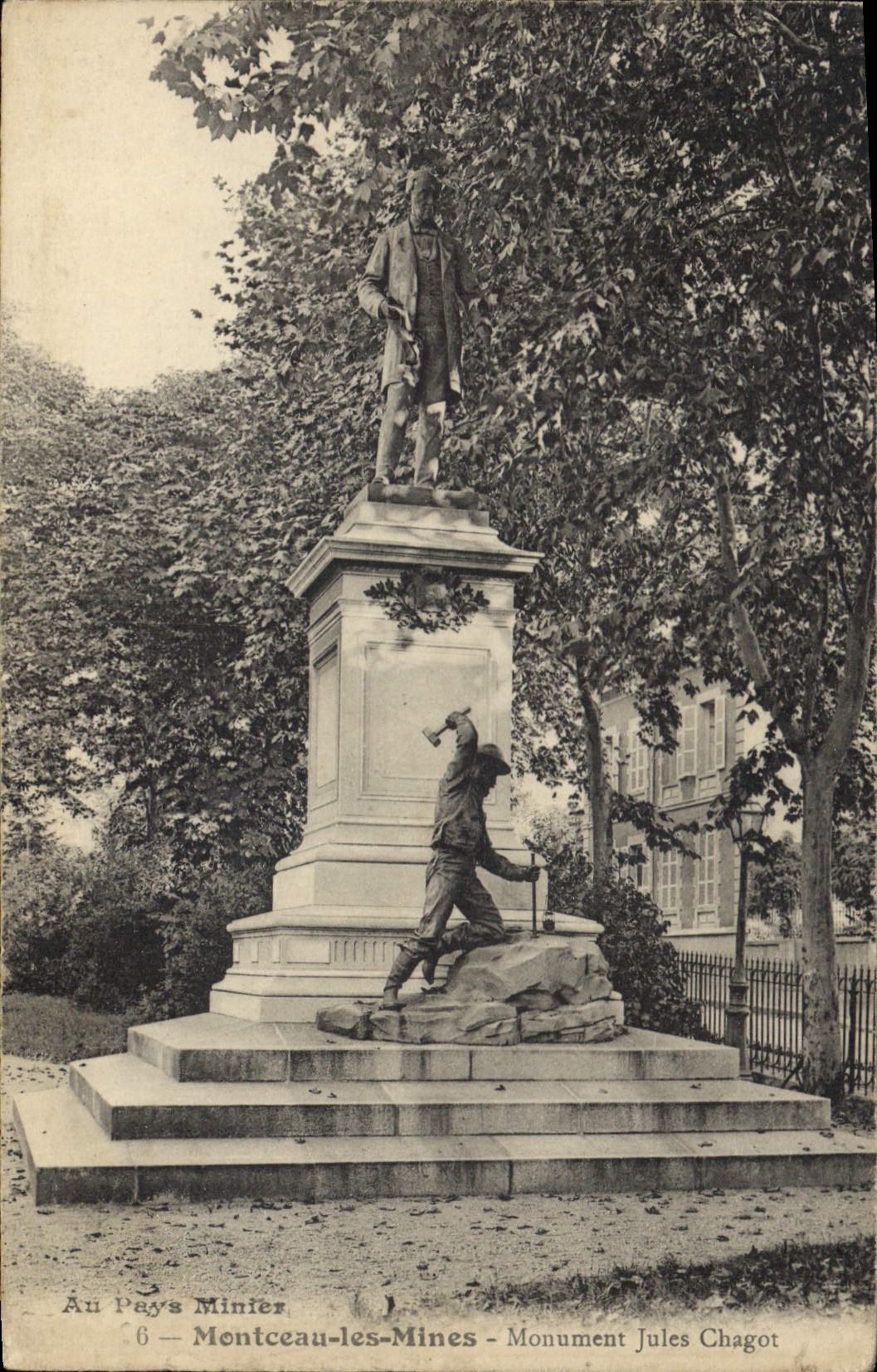 Montceau-les-Mines — Monument Jules Chagot — Au Pays Minier