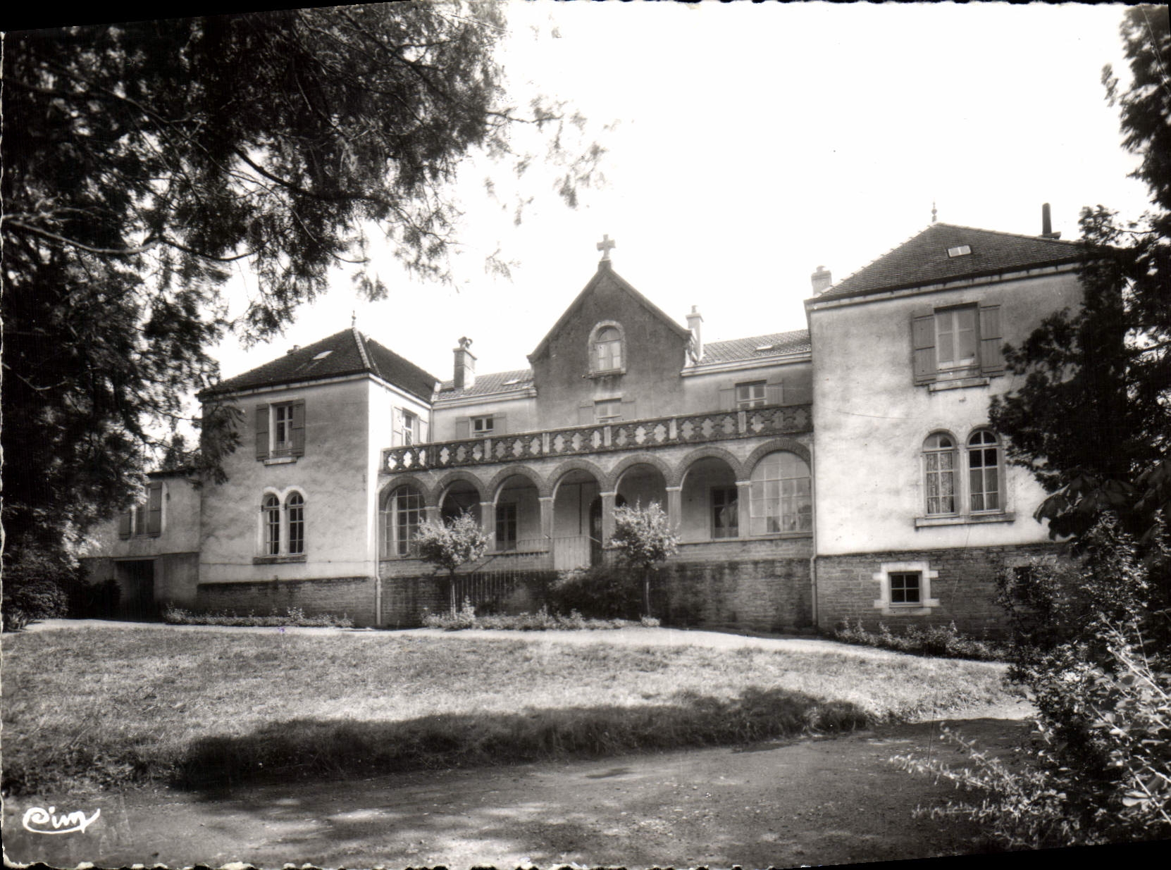 Bonnay (S.-et-L.) — Villa Ste-Agnès — Photographie de Cing
