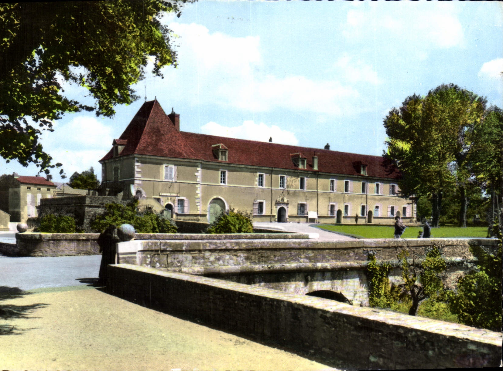 CPSM Sennecy le Grand Les Remparts du Bastion 
