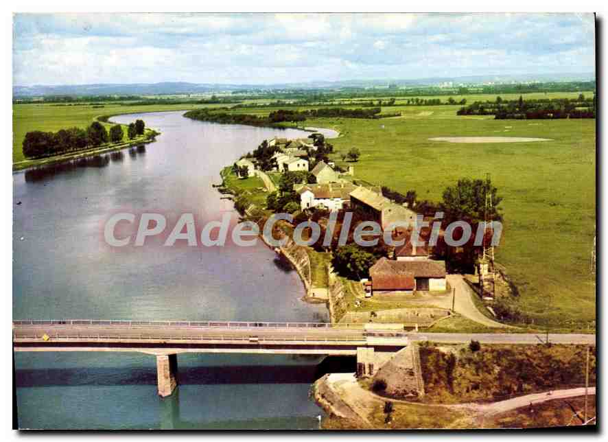 CPSM Ouroux sur Saone S et L Vue aerienne Les bords de la Saone 