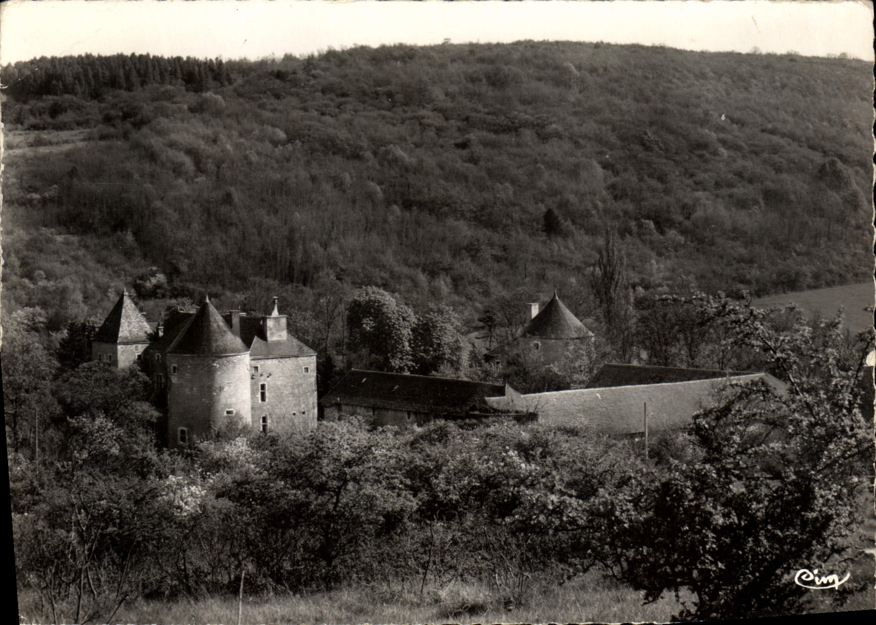 CPSM Sennecey le Grand S et L Chateau de Ruffey 