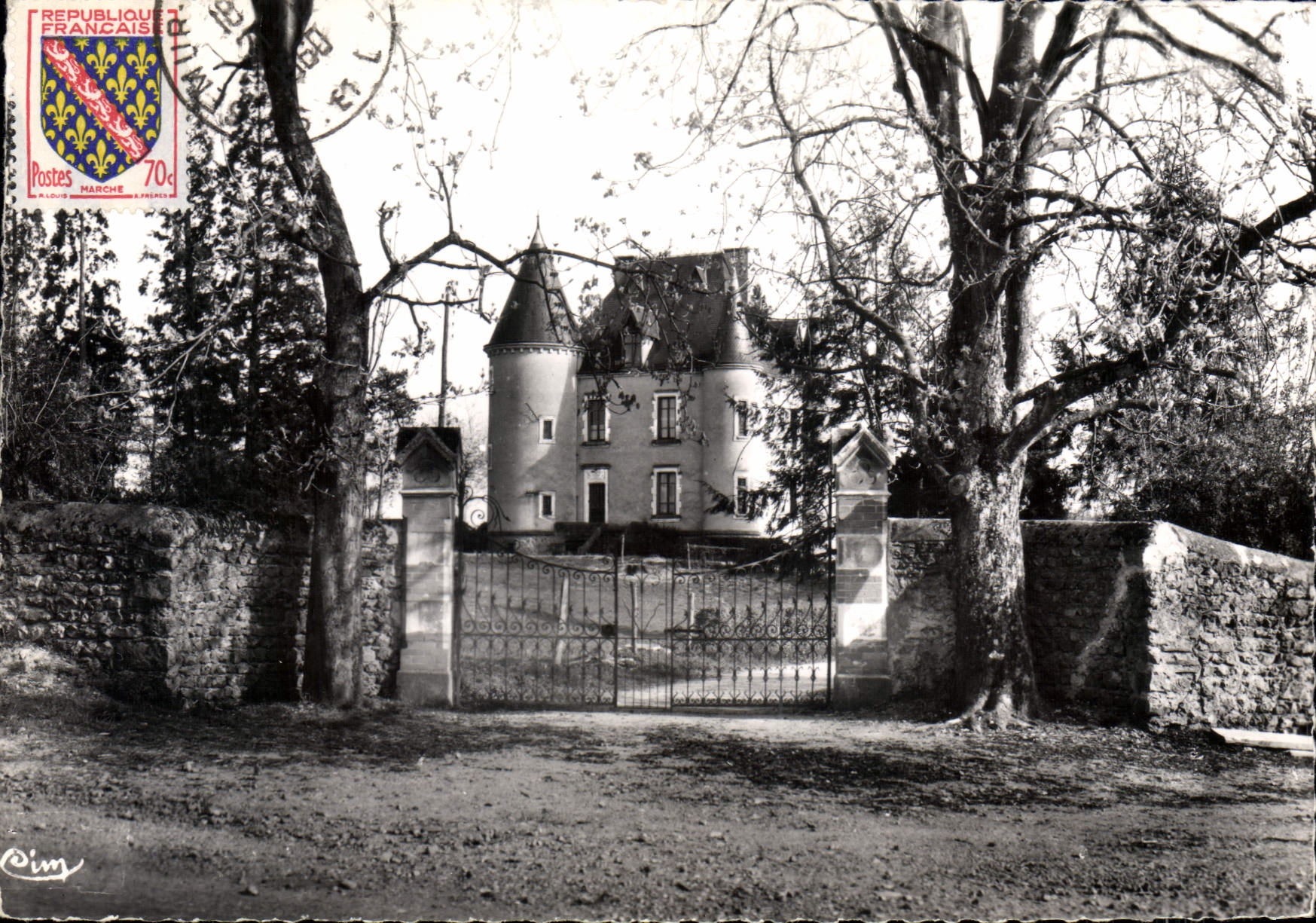 CPSM Semur en Brionnais S et L Chateau des Crays 