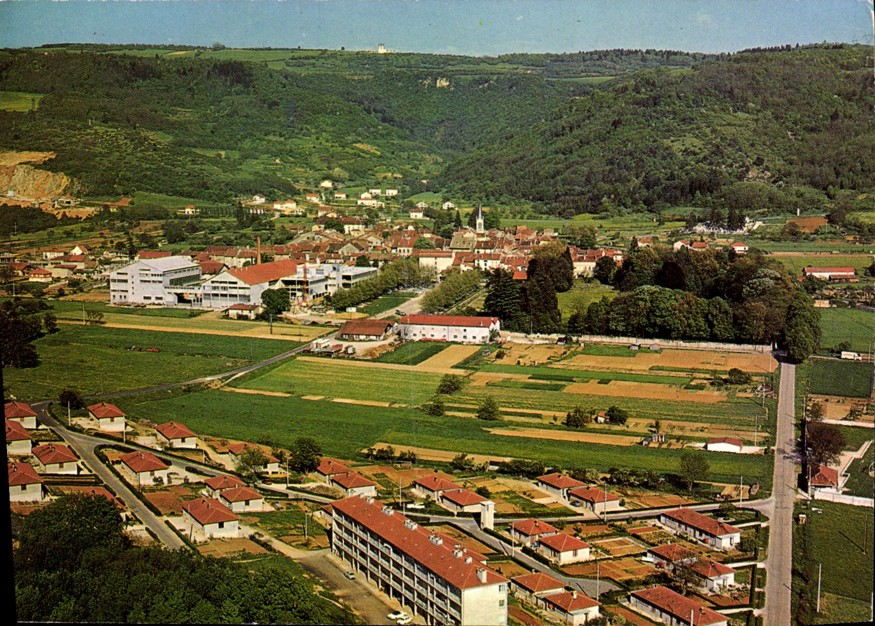 Cuisaeux (Saône et Loire) — Vue générale — Les Éditions J. Cellard, Bron (Rhône) n° O.21542