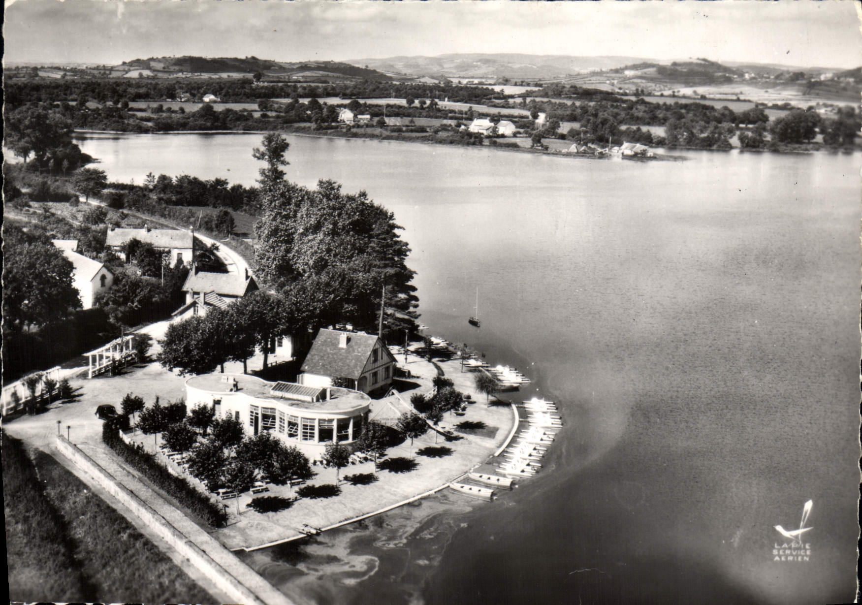 Lac de Torcy — vue aérienne — édition LAPIE SERVICE AERIEN