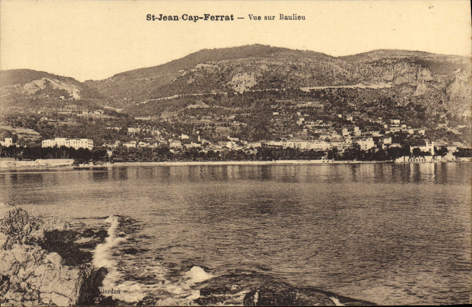 St-Jean-Cap-Ferrat — Vue sur Baulieu — Diordan