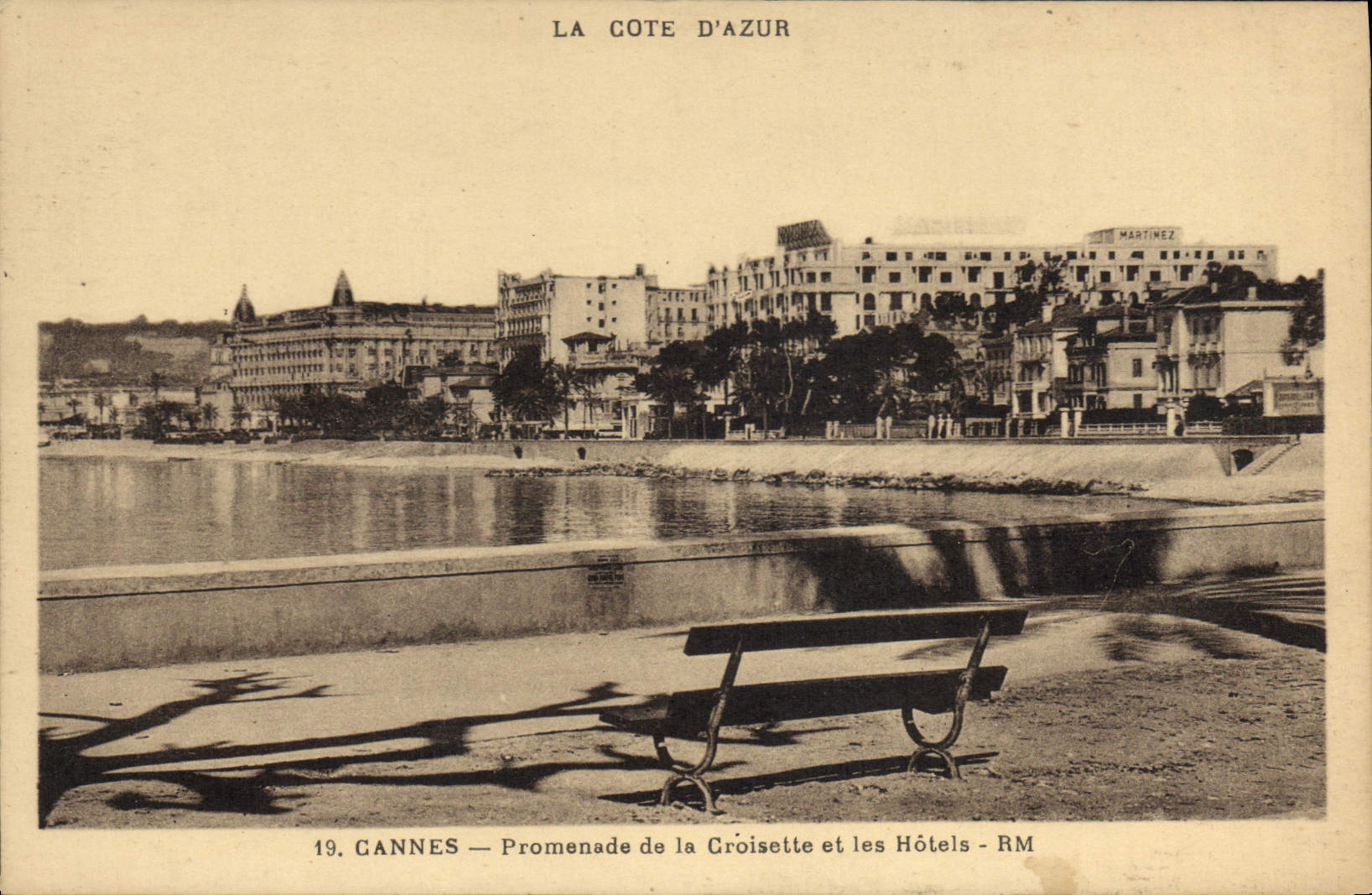 GANNES — Promenade de la Croisette et les Hôtels — RM